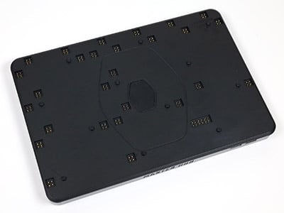 MasterHUBはベースモジュールの上に各モジュールを取り付けて使用する