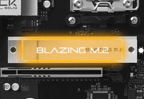 Blazing M.2スロットを装備