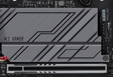 PCI Express 5.0 x16スロットを装備