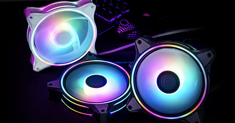 MasterFan MF120 Haloファンを搭載