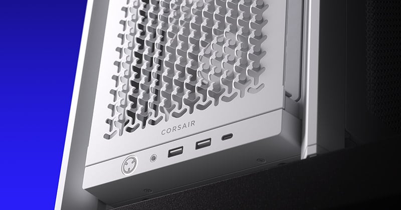 高エアフローに最適化されたフロントパネル