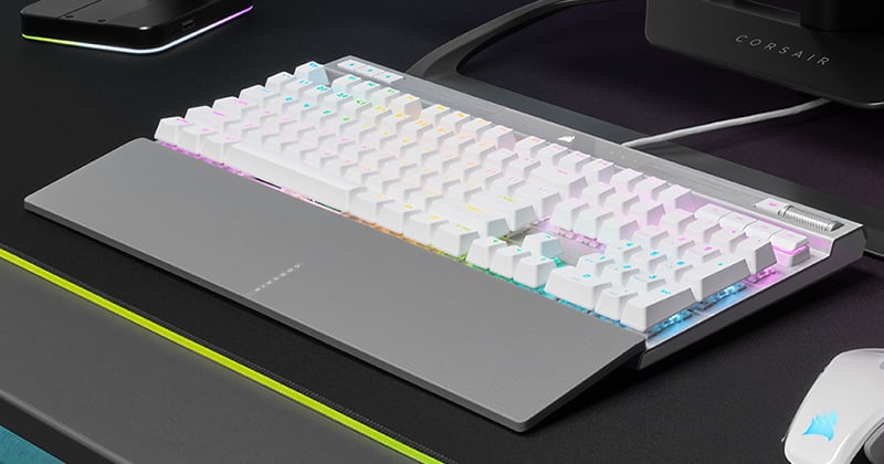 CORSAIR OPXキースイッチと独自技術AXONによる高速入力を実