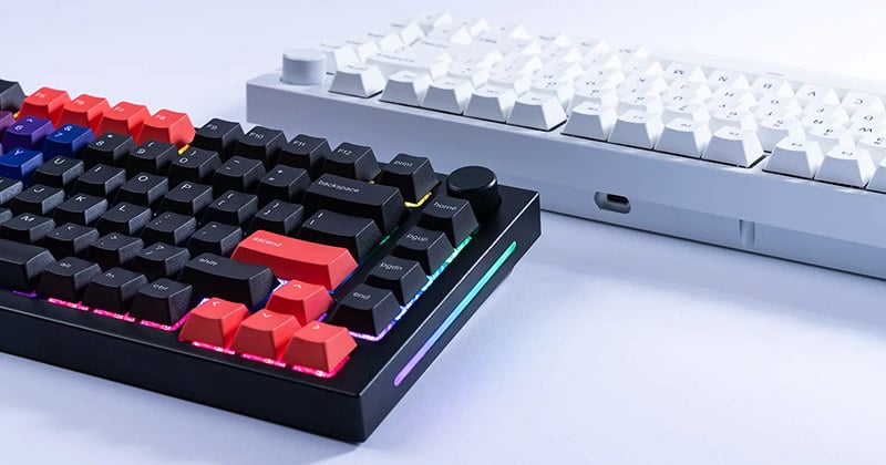 コンパクトな75%キーボード用ベアボーン