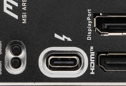 Thunderbolt 4ポートを搭載