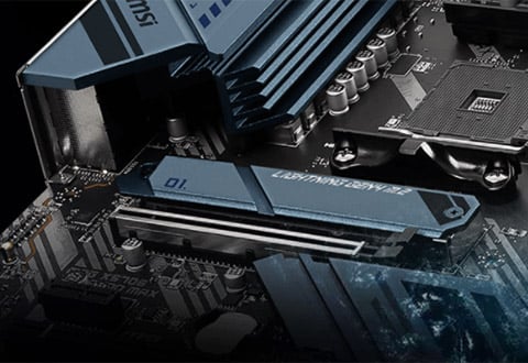 Lightning M.2スロットを装備