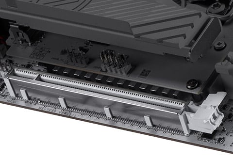 PCI Express 5.0 x16スロットを装備