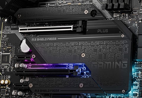 Lightning M.2スロットを装備