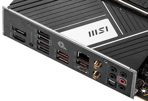 マザーボードに組み込み済みのI/Oパネル