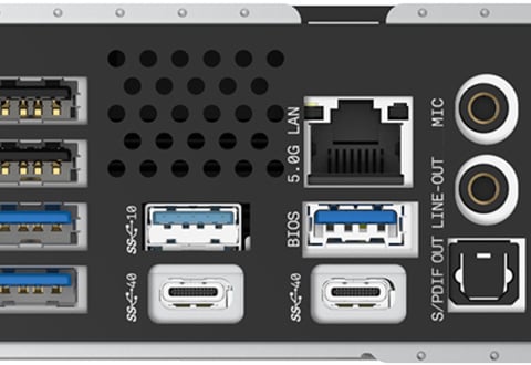 USB4ポートを搭載