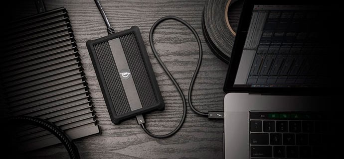 PCやMacに10GbpsのLANを追加