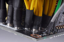 +12V シングルレーン設計